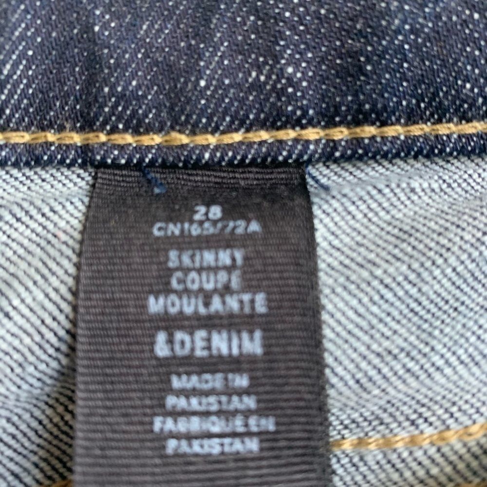 H&M Jeans  - Picture 7 of 9